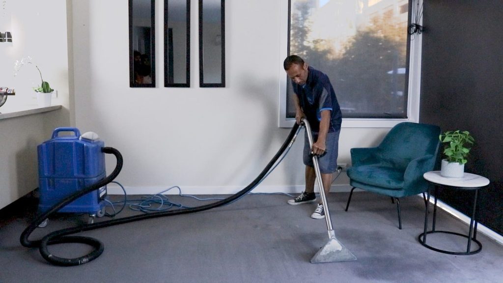 Maximising the Life of Your Carpets with Professional Cleaning Services
