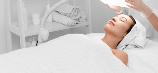 The Benefits of Microdermabrasion