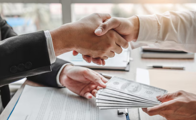 Balancing Finances and Leisure Logbook Loans, Cutting-Edge Appliances, and Memorable Kenya Safaris